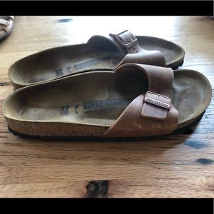 Birkenstock Madrid Sandals, Oiled leather, sz 39